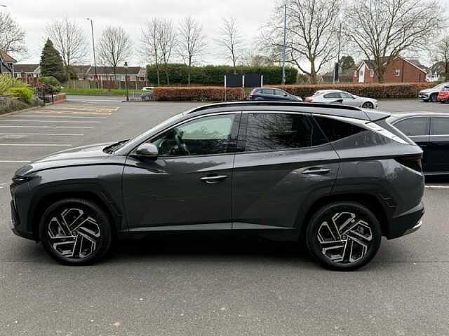 Hyundai TUCSON 1.6 T-GDi Ultimate SUV 5dr Petrol Hybrid Auto Euro 6 (s/s) (215 ps) Grey