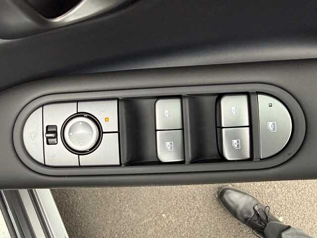 Hyundai IONIQ 5 84kWh Ultimate Hatchback 5dr Electric Auto AWD (325 ps)