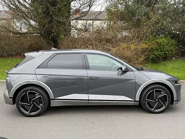 Hyundai IONIQ 5 84kWh Ultimate Hatchback 5dr Electric Auto AWD (325 ps)