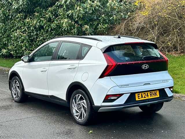 Hyundai BAYON 1.0 T-GDi Advance SUV 5dr Petrol DCT Euro 6 (s/s) (100 ps) White