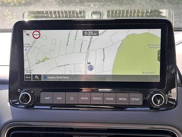 Hyundai KONA 1.6 h-GDi Premium SUV 5dr Petrol Hybrid DCT Euro 6 (s/s) (141 ps) White