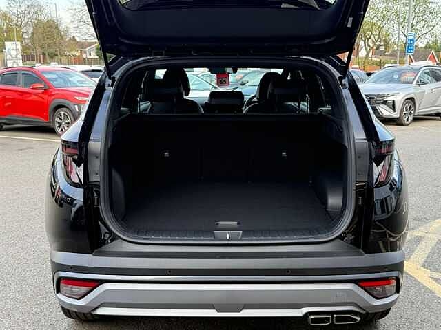 Hyundai TUCSON 1.6T Hybrid 239ps Black Line AU Black