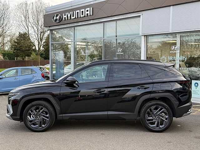 Hyundai TUCSON 1.6T Hybrid 239ps Black Line AU Black