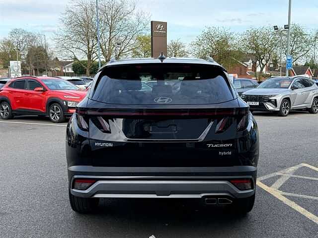 Hyundai TUCSON 1.6T Hybrid 239ps Black Line AU Black