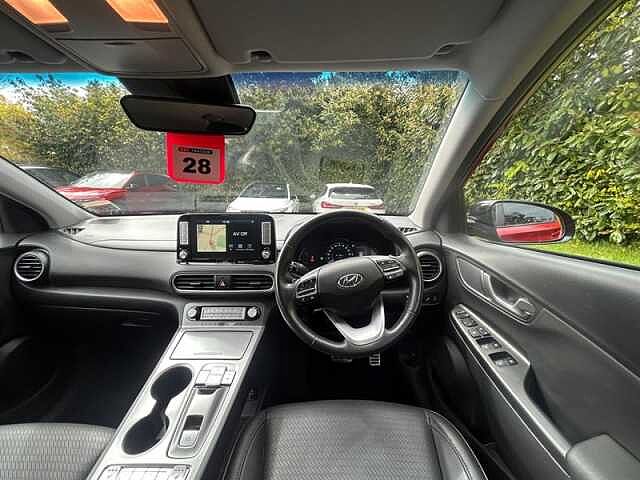 Hyundai KONA 64kWh Premium SE SUV 5dr Electric Auto (204 ps)