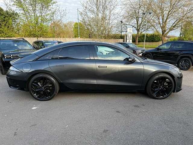 Hyundai IONIQ 6 77.4kWh First Edition Saloon 4dr Electric Auto AWD (325 ps)
