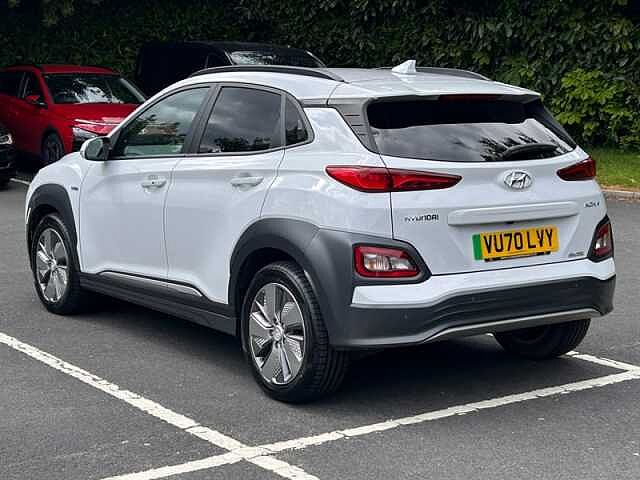Hyundai KONA 64kWh Premium SE SUV 5dr Electric Auto (7kW Charger) (204 ps)