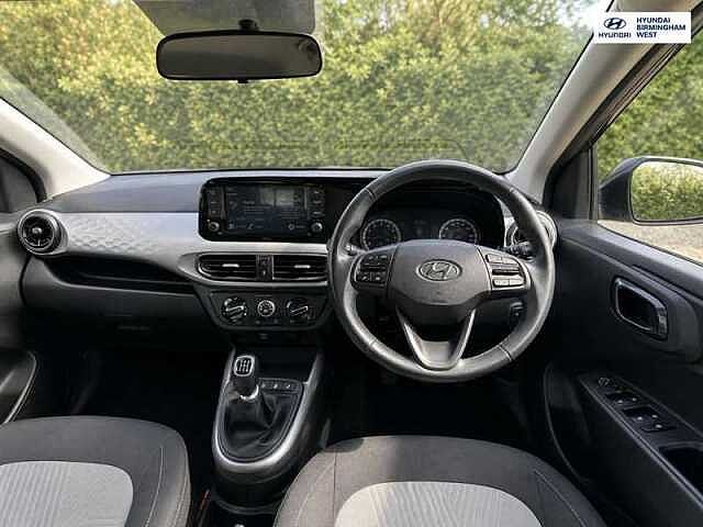 Hyundai I10 1.2 Premium Hatchback 5dr Petrol Manual Euro 6 (s/s) (84 ps) Grey