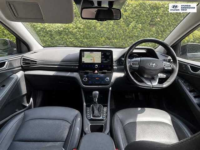 Hyundai IONIQ 1.6 h-GD GPFi 8.9kWh Premium SE Hatchback 5dr Petrol Plug-in Hybrid DCT Euro 6 ( Black