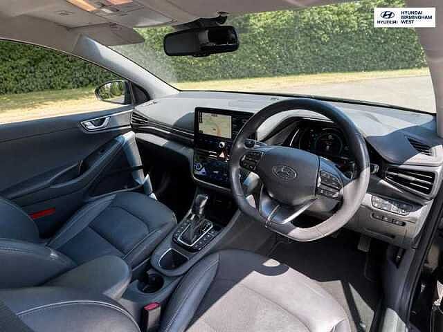 Hyundai IONIQ 1.6 h-GD GPFi 8.9kWh Premium SE Hatchback 5dr Petrol Plug-in Hybrid DCT Euro 6 ( Black