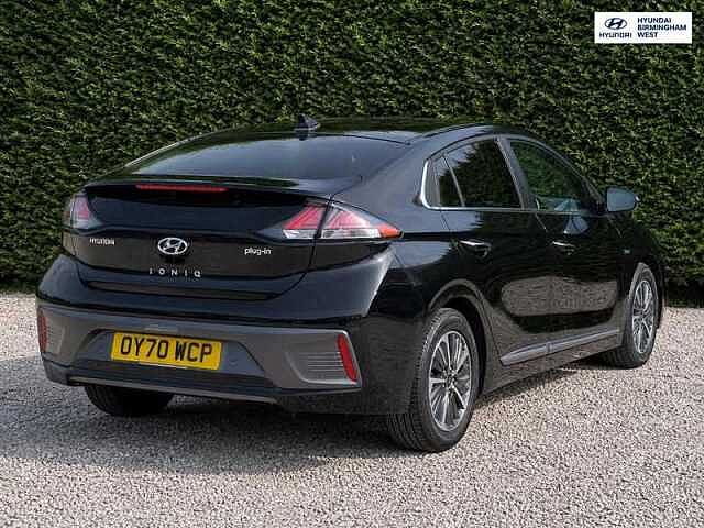 Hyundai IONIQ 1.6 h-GD GPFi 8.9kWh Premium SE Hatchback 5dr Petrol Plug-in Hybrid DCT Euro 6 ( Black