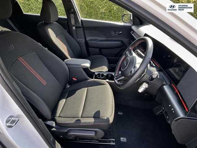 Hyundai KONA 65.4kWh N Line SUV 5dr Electric Auto (218 ps) White