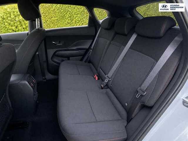 Hyundai KONA 65.4kWh N Line SUV 5dr Electric Auto (218 ps) White