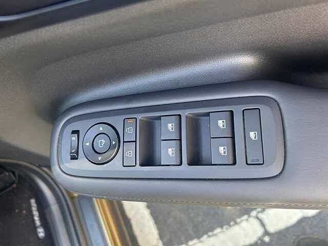 Hyundai SANTA FE 1.6 h T-GDi Calligraphy SUV 5dr Petrol Hybrid Auto Euro 6 (s/s) (7Seat) (215 ps) Green
