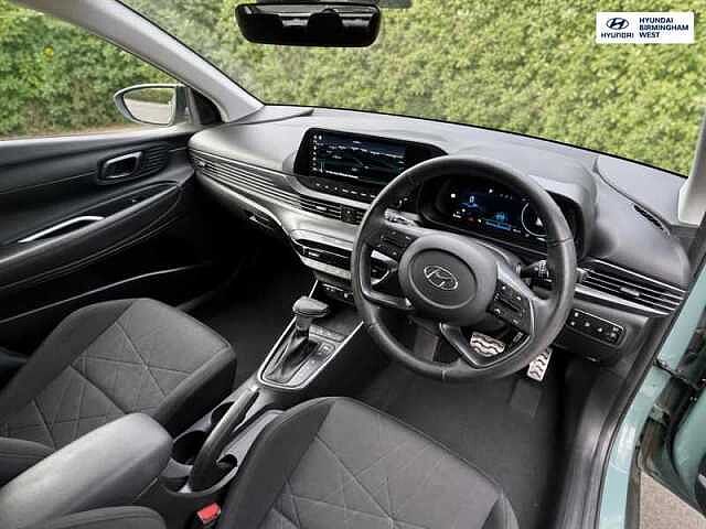 Hyundai BAYON 1.0 T-GDi MHEV Premium SUV 5dr Petrol Hybrid DCT Euro 6 (s/s) (100 ps) Green