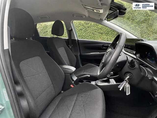Hyundai BAYON 1.0 T-GDi MHEV Premium SUV 5dr Petrol Hybrid DCT Euro 6 (s/s) (100 ps) Green