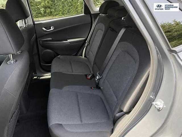 Hyundai KONA 64kWh Premium SUV 5dr Electric Auto (10.5kW Charger) (204 ps) Grey