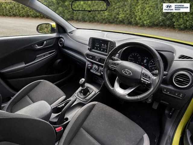 Hyundai KONA 1.0 T-GDi SE SUV 5dr Petrol Manual Euro 6 (s/s) (120 ps) Yellow