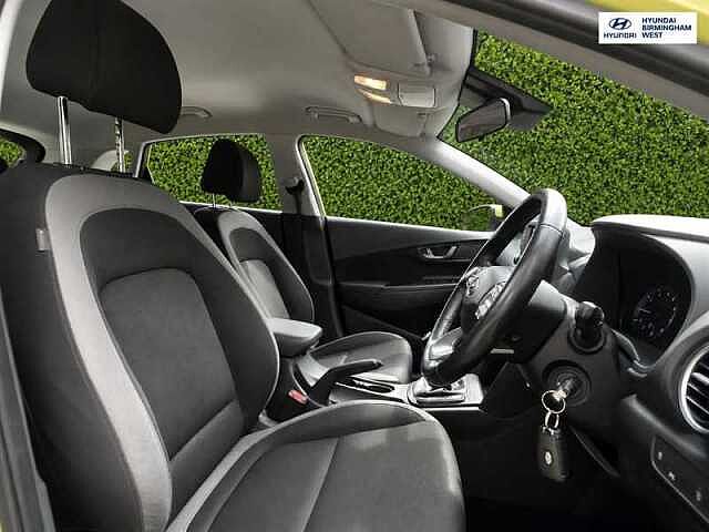 Hyundai KONA 1.0 T-GDi SE SUV 5dr Petrol Manual Euro 6 (s/s) (120 ps) Yellow