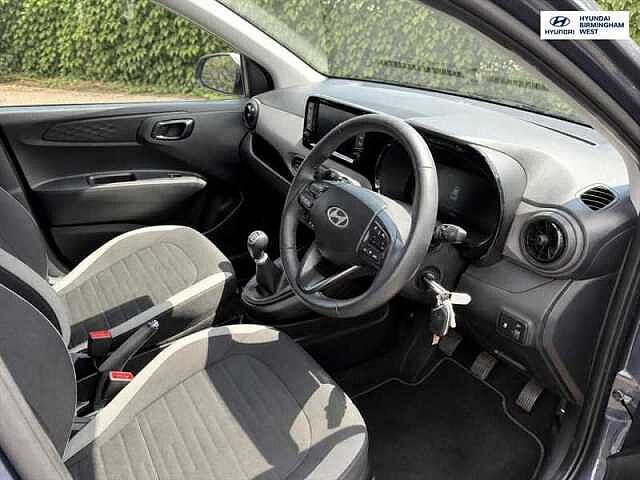 Hyundai I10 1.0 Advance Hatchback 5dr Petrol Manual Euro 6 (s/s) (63 ps) Grey