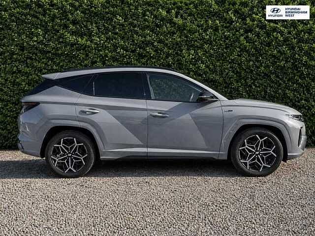 Hyundai TUCSON 1.6 h T-GDi N Line SUV 5dr Petrol Hybrid Auto Euro 6 (s/s) (230 ps) Grey