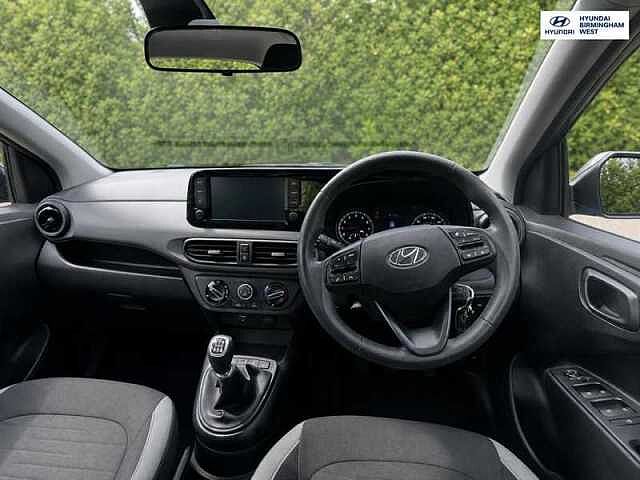 Hyundai i10 1.2 SE Connect Hatchback 5dr Petrol Manual Euro 6 (s/s) (84 ps)