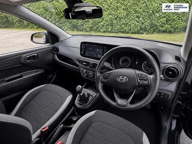 Hyundai i10 1.2 SE Connect Hatchback 5dr Petrol Manual Euro 6 (s/s) (84 ps)