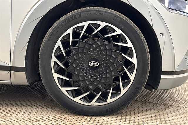 Hyundai IONIQ 5 77kWh Ultimate Hatchback 5dr Electric Auto (228 ps)