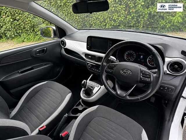 Hyundai i10 1.2 Premium Hatchback 5dr Petrol Auto Euro 6 (s/s) (84 ps)