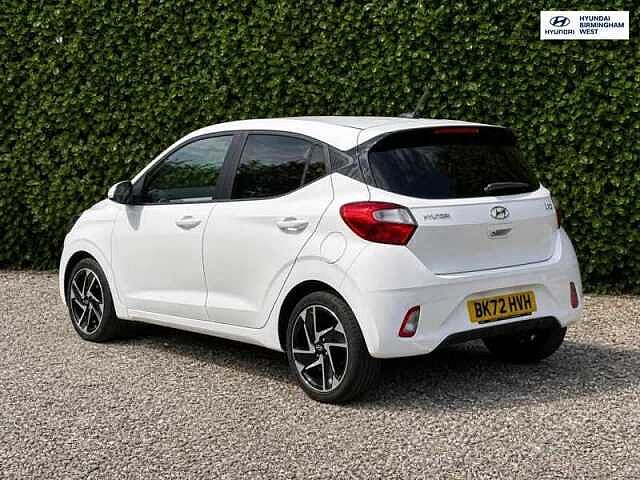 Hyundai i10 1.2 Premium Hatchback 5dr Petrol Auto Euro 6 (s/s) (84 ps)
