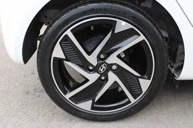 Hyundai I10 1.0 Premium Euro 6 (s/s) 5dr White