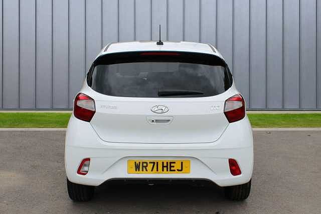 Hyundai I10 1.0 Premium Euro 6 (s/s) 5dr White