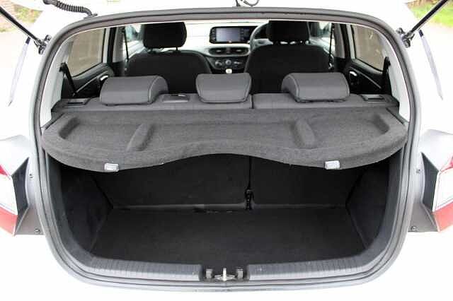 Hyundai I10 1.0 Premium Euro 6 (s/s) 5dr White