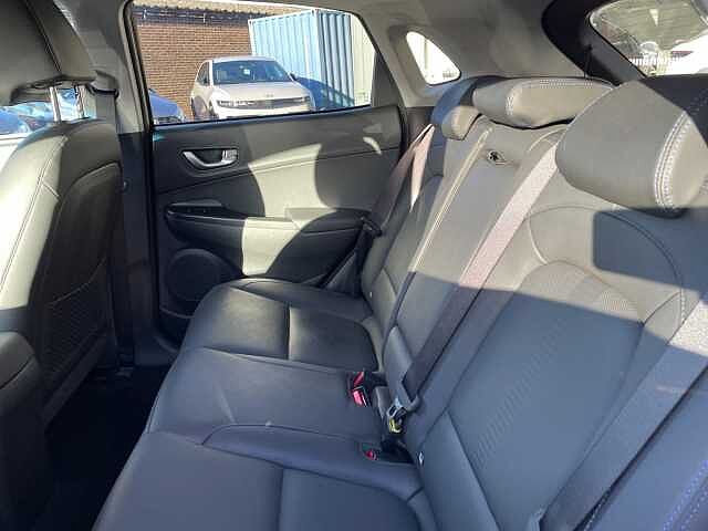 Hyundai KONA 64kWh Ultimate Auto 5dr (10.5kW Charger)