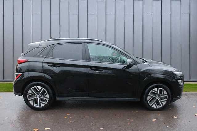 Hyundai KONA 64kWh Ultimate Auto 5dr (10.5kW Charger)