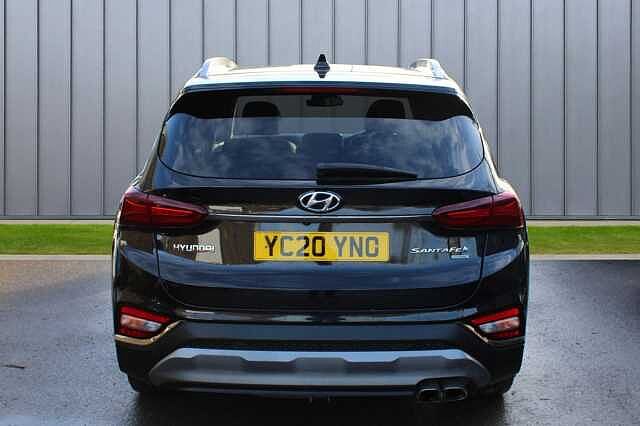 Hyundai SANTA FE 2.2 CRDi Premium SE Auto 4WD Euro 6 (s/s) 5dr 7 Seat Black