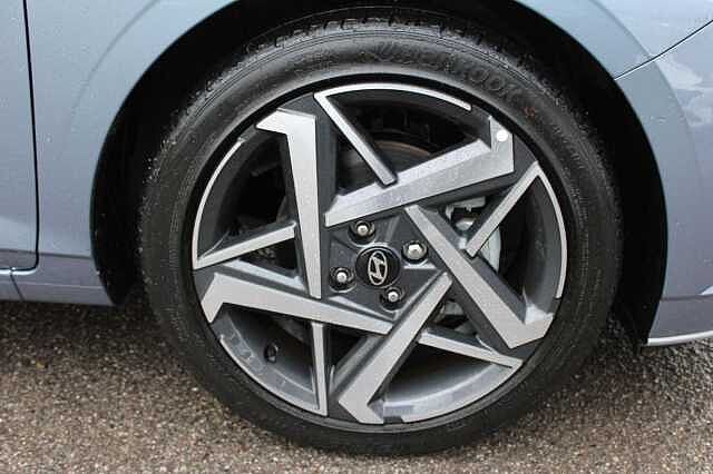 Hyundai I20 1.0 T-GDi Premium DCT Euro 6 (s/s) 5dr Blue