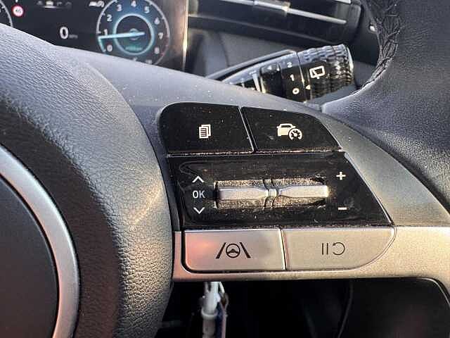 Hyundai TUCSON 1.6 T-GDi MHEV SE Connect DCT Euro 6 (s/s) 5dr White