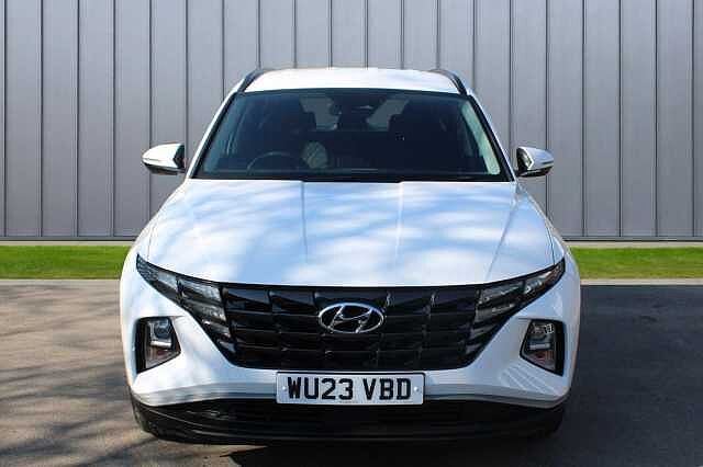 Hyundai TUCSON 1.6 T-GDi MHEV SE Connect DCT Euro 6 (s/s) 5dr White