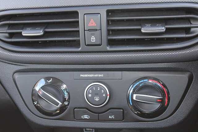 Hyundai I10 1.0 SE Connect Euro 6 (s/s) 5dr White