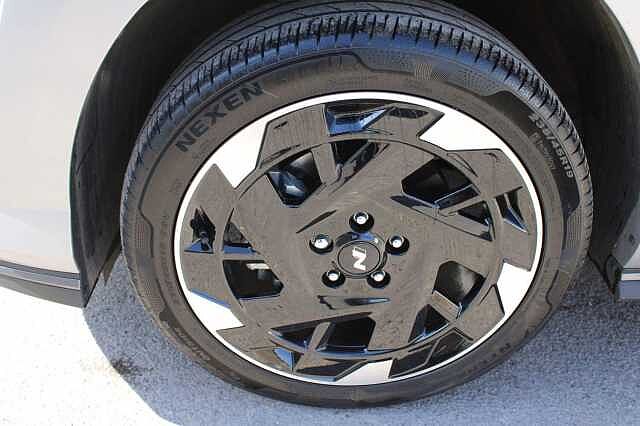 Hyundai KONA 65.4kWh N Line Auto 5dr
