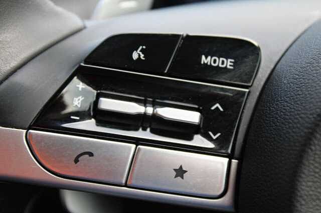 Hyundai TUCSON 1.6 h T-GDi 13.8kWh Ultimate Auto 4WD Euro 6 (s/s) 5dr
