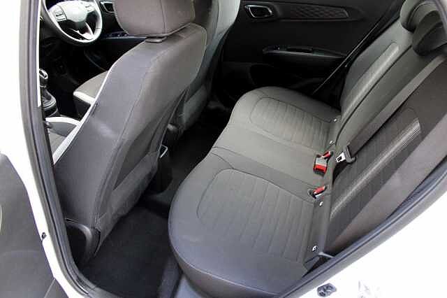 Hyundai i10 1.2 SE Connect Auto Euro 6 (s/s) 5dr