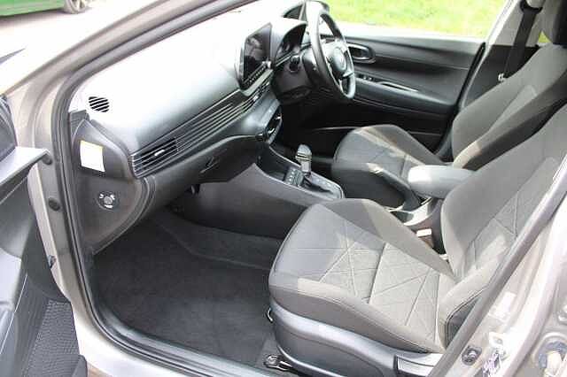 Hyundai BAYON 1.0 T-GDi MHEV Premium DCT Euro 6 (s/s) 5dr