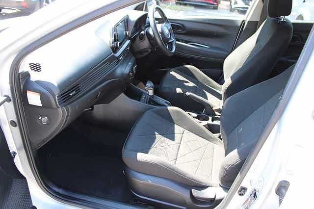 Hyundai BAYON 1.0 T-GDi MHEV SE Connect DCT Euro 6 (s/s) 5dr Grey