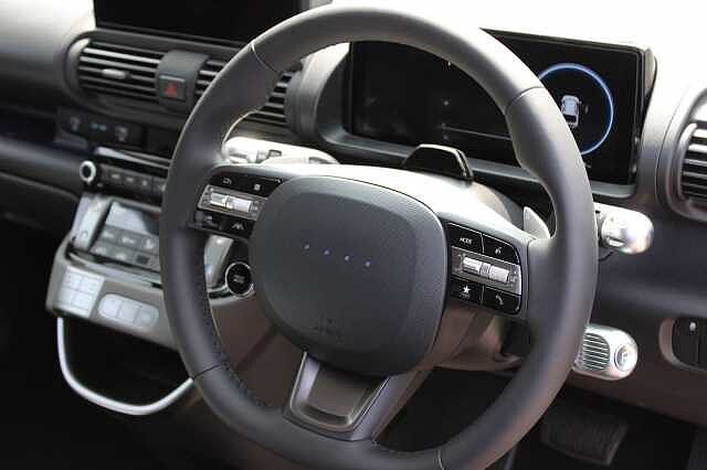 Hyundai INSTER Long Range 49kWh 02 Auto 5dr Black