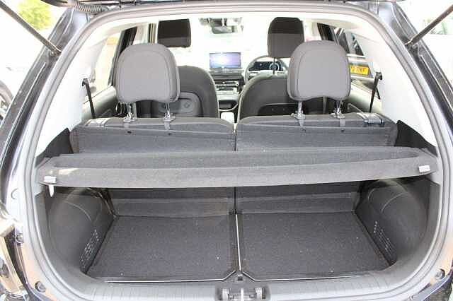 Hyundai INSTER Long Range 49kWh 02 Auto 5dr Black