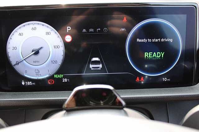Hyundai INSTER Long Range 49kWh 02 Auto 5dr Black
