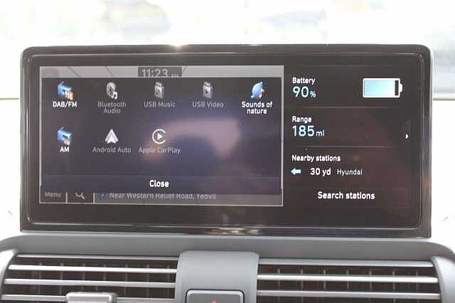 Hyundai INSTER Long Range 49kWh 02 Auto 5dr Black