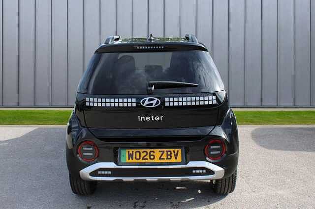 Hyundai INSTER Long Range 49kWh 02 Auto 5dr Black